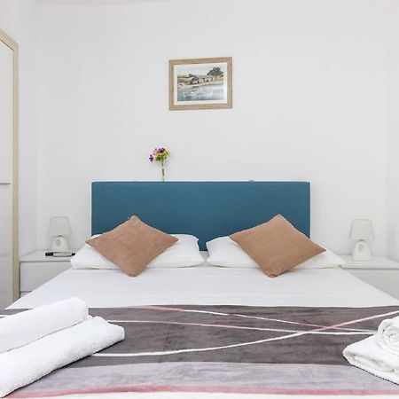 Peruzovic Rooms 1 Split Bagian luar foto