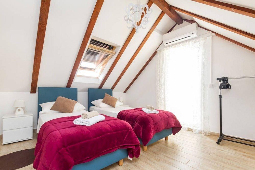 Peruzovic Rooms 1 Split Bagian luar foto