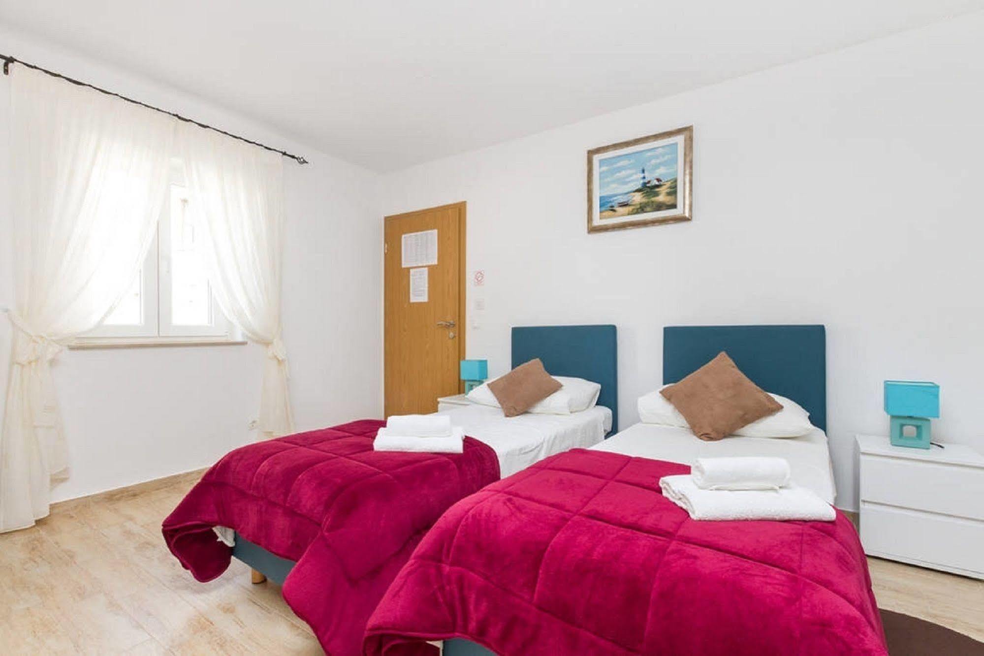 Peruzovic Rooms 1 Split Bagian luar foto