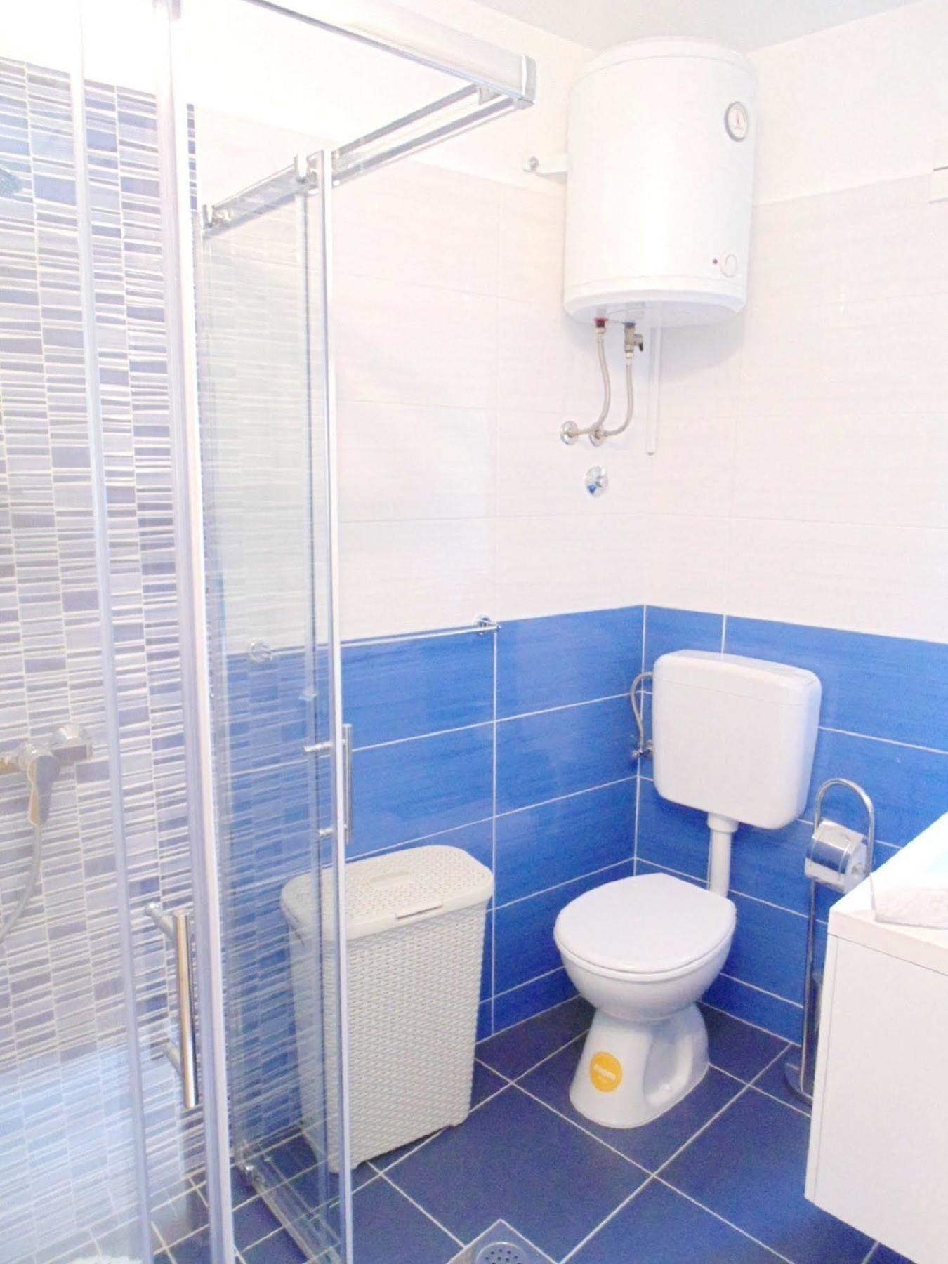 Peruzovic Rooms 1 Split Bagian luar foto